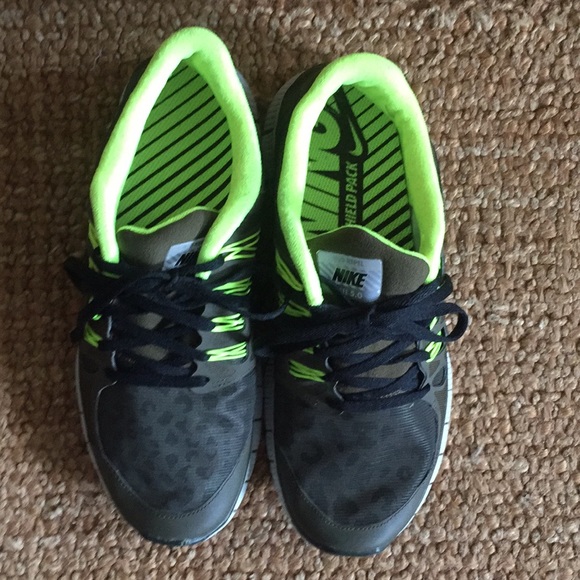 NIKE FREE RUN 5.0 LEOPARD OLIVE NEON SNEAKER 8 9.5 - Picture 10 of 13
